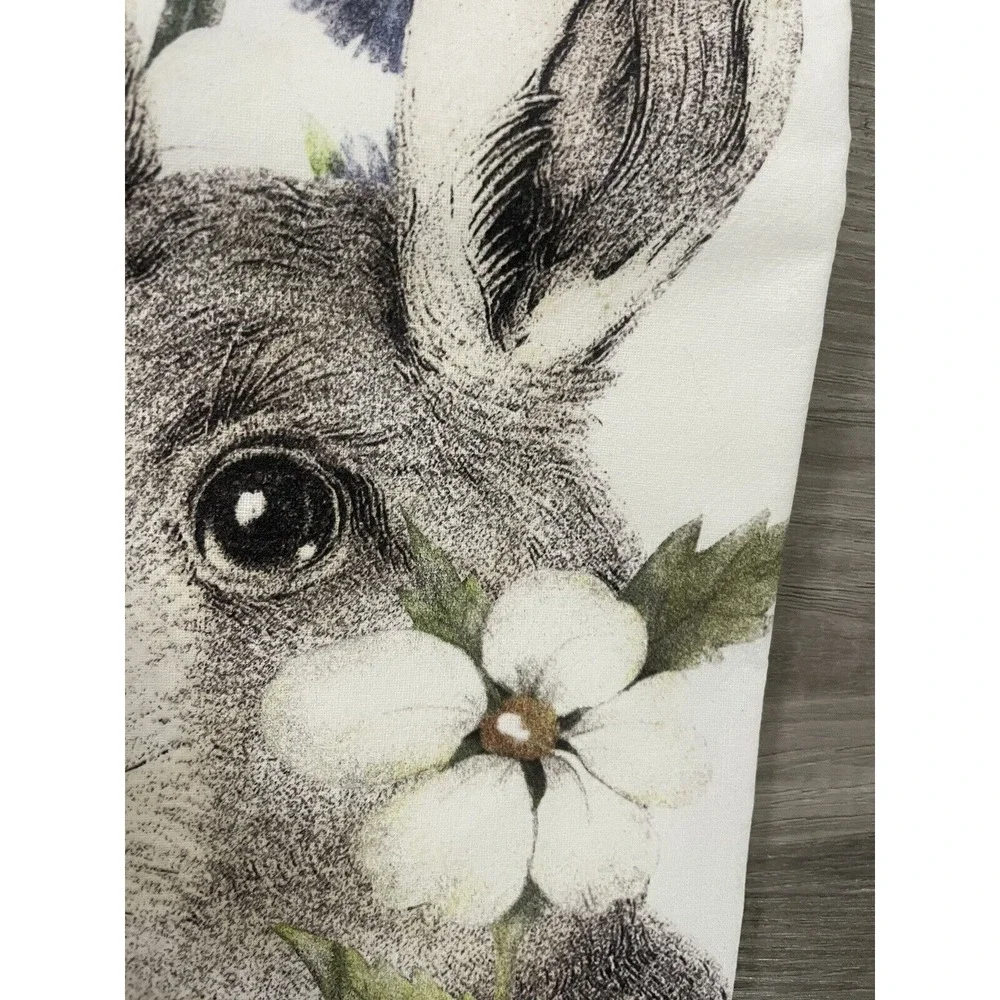 Montgomery Street Rabbit with Flowers Cotton‎ Flour Sack Dish Towel NWT